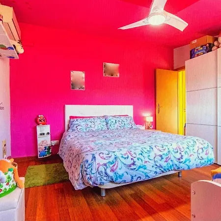 Spacious And Bright Villa With Private Pool Chalet